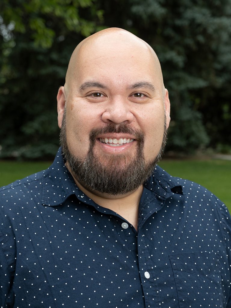 Justin Dove Headshot